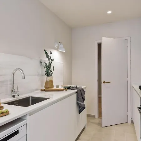 Garraf - 2 Bedrooms In Sant Gervasi Barcelona