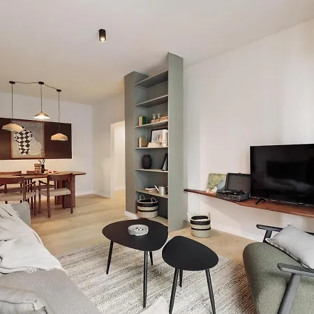 Garraf - 2 Bedrooms In Sant Gervasi Apartamento Barcelona